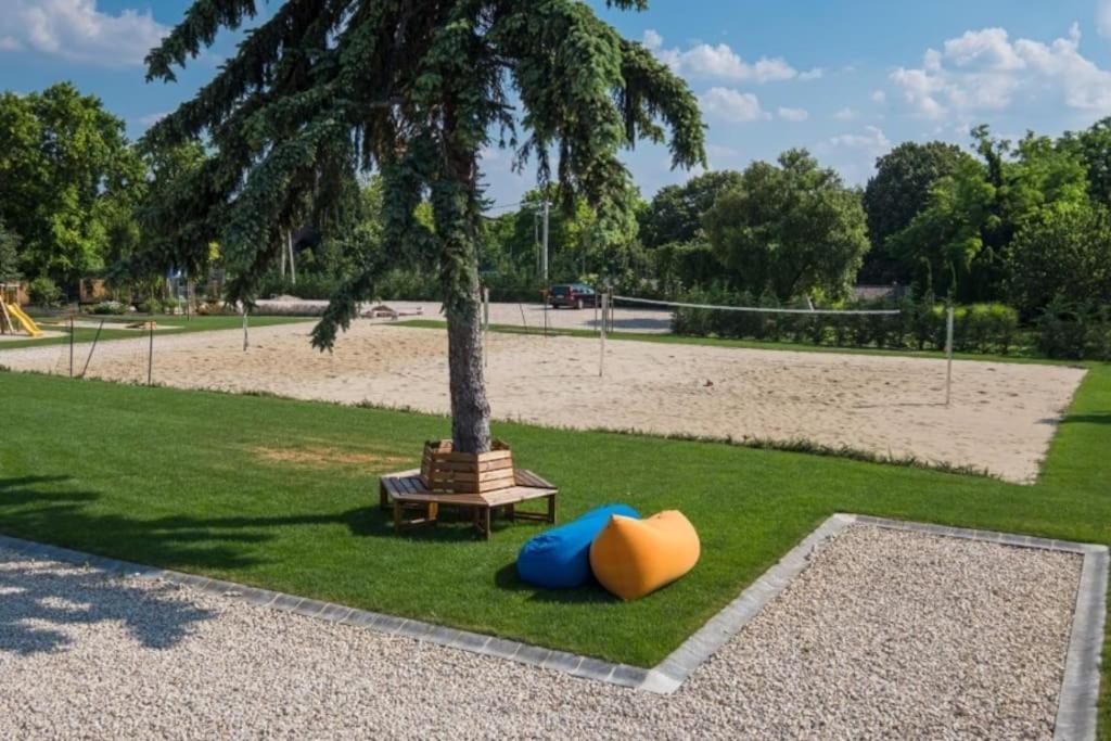 Hedon Brewing Niko Apartment - 200 Meter To The Beach Balatonvilágos Exterior foto