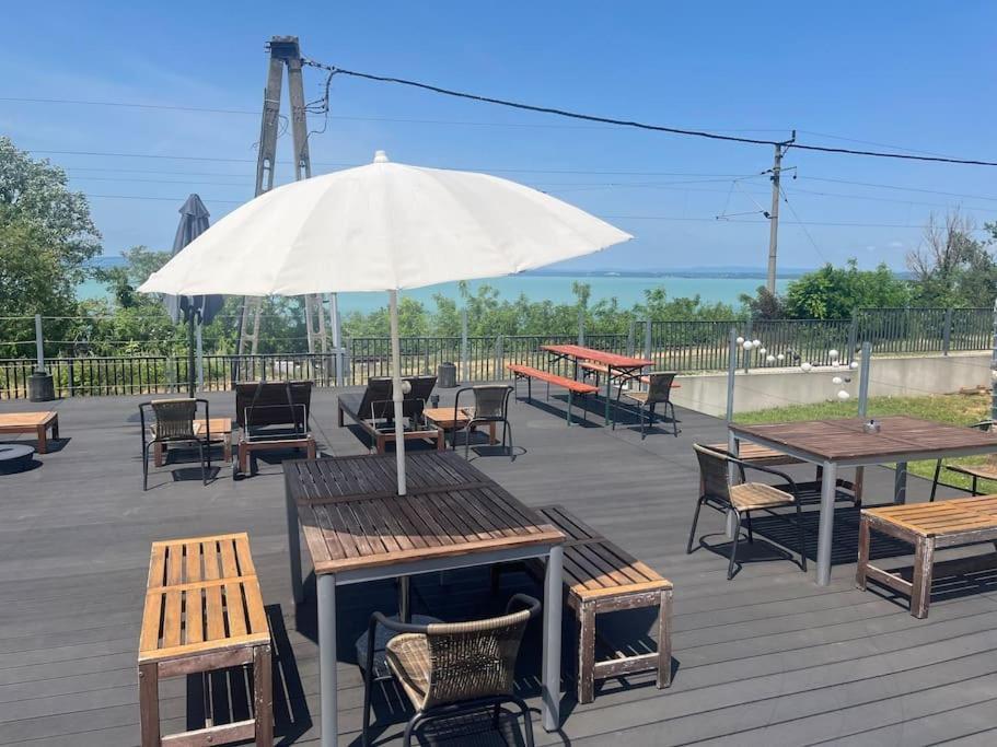 Hedon Brewing Niko Apartment - 200 Meter To The Beach Balatonvilágos Exterior foto